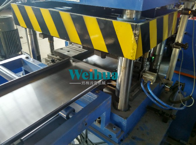 定制化超市貨架層板一次成型設(shè)備 IMG_20151217_113040_HDR.jpg